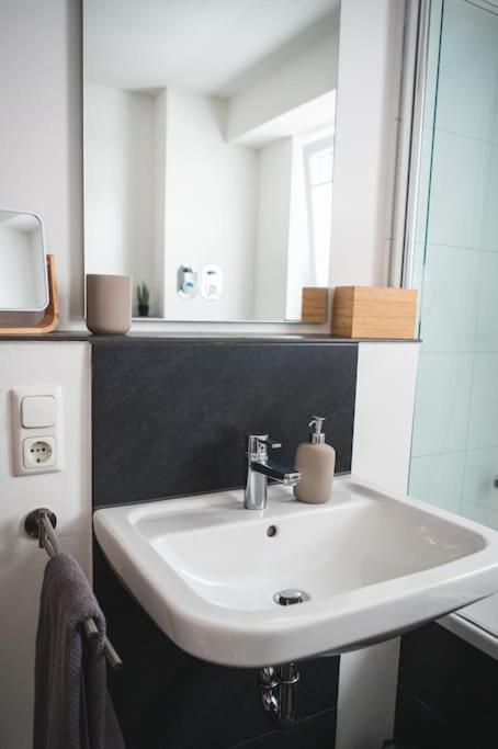 Traumwohnung Im Koelner Sueden Hürth Buitenkant foto